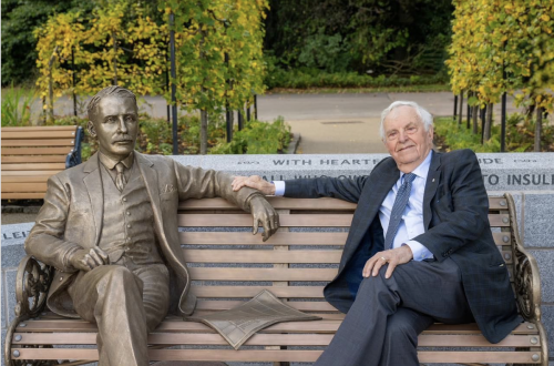 John Dirks at the JJR Macleod memorial statue, Aberdeen