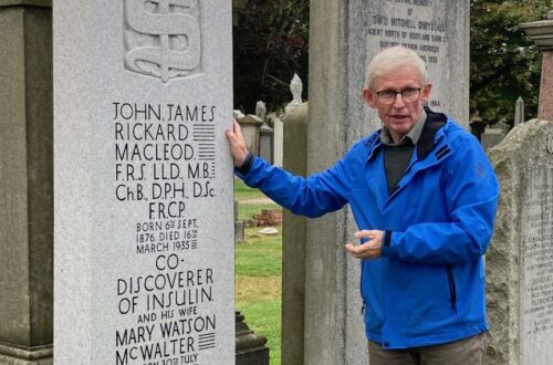 Dr Kenneth McHardy